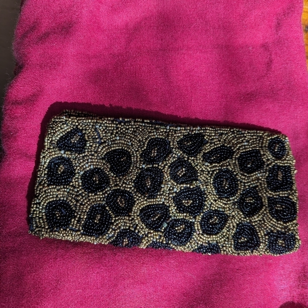 🐆 Expressions NYC glass beaded Bling spotted black gold fold over clutch heavy